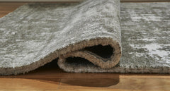 Valmontic - 5' x 7' Rug - Gray