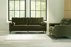 Reveon Lakes Sofa and Loveseat