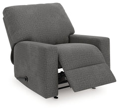 Newellen Recliner