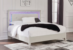 Zyniden Queen Upholstered Panel Bed