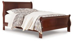 Alisdair Queen Sleigh Bed and Chest