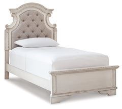 Realyn Twin Bed, Dresser and Mirror