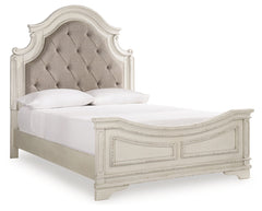 Realyn Queen Bed with Mirrored Dresser and Nightstand