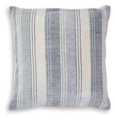 Adikus - Pillow