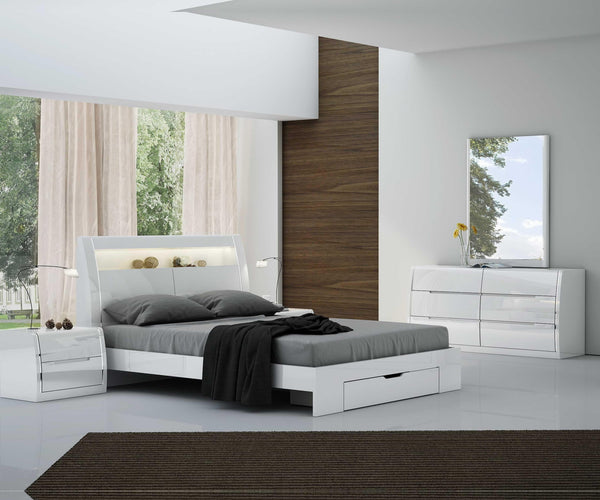 Phoebe Queen 6-Piece Bedroom Set