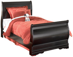 Huey Vineyard Twin Sleigh Bed with Dresser and Mirror