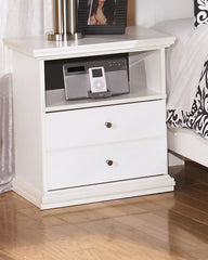Bostwick Shoals King Panel Bed, Dresser and Mirror