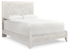 Paxberry Queen Panel Bed and Chest