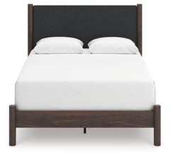 Pamytta Queen Upholstered Panel Bed