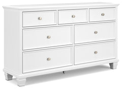Fortman King Panel Bed, Dresser and 2 Nightstands