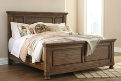 Flynnter King Panel Bed