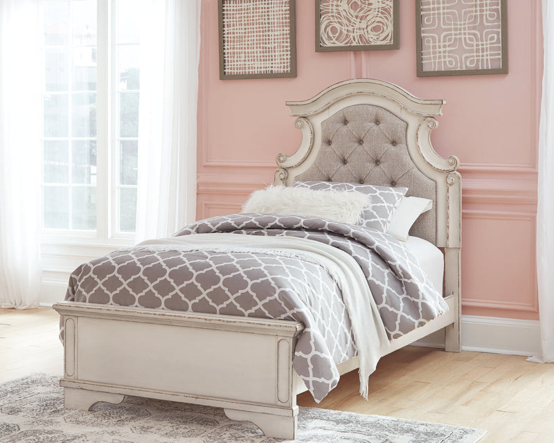 Realyn Twin Panel Bed