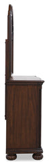 Lavinton Queen Poster Bed, Dresser, Mirror, Chest and 2 Nightstands