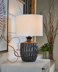 Ellisley Table Lamp (Set of 2)