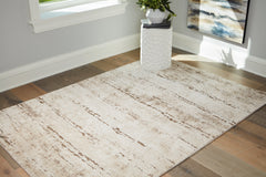Kasney 5' x 7' Rug